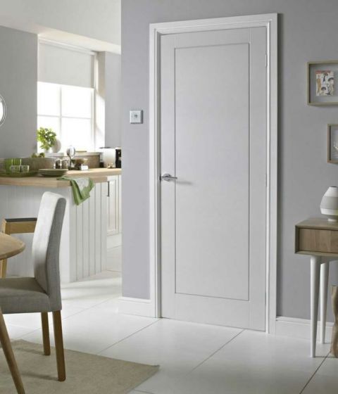 Puerta interior blanca